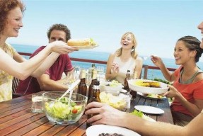 娱乐吃瓜酱低配生活